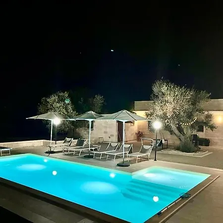Villa Lara - Mit Separatem Extra Zimmer Mit Wc Und Dusche San Vito dei Normanni Exterior photo