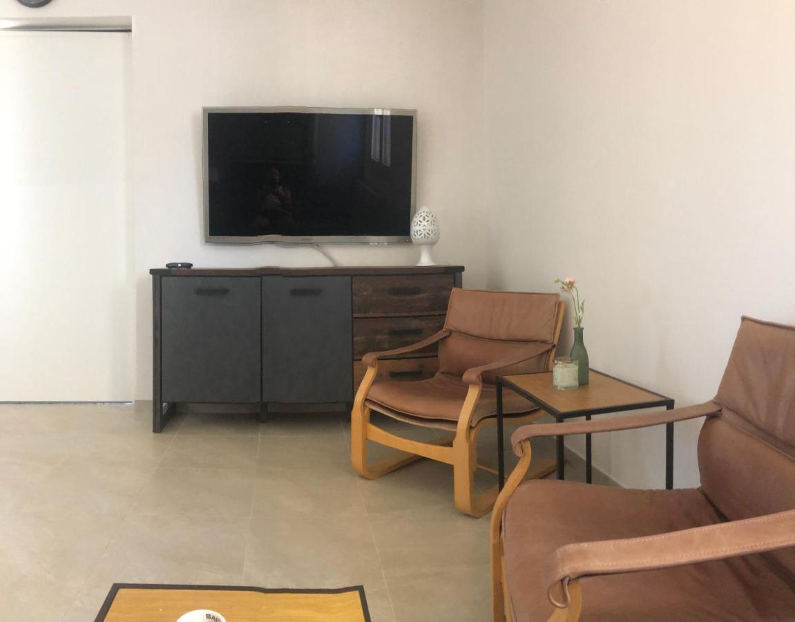 Lara - Mit Separatem Extra Mit Wc Und Dusche Apartment